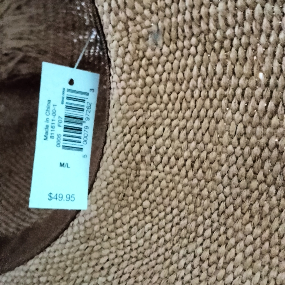 Straw hat - Picture 3 of 3
